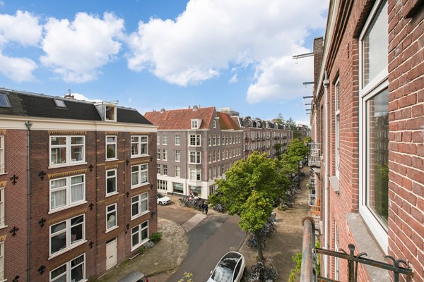 Medium property photo - Tolstraat 123-3, 1074 VJ Amsterdam